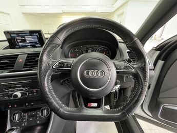 Audi Q3 TDI Black Edition