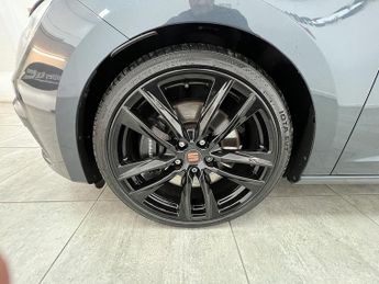 SEAT Leon TSI Cupra 290