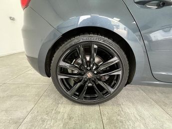 SEAT Leon TSI Cupra 290