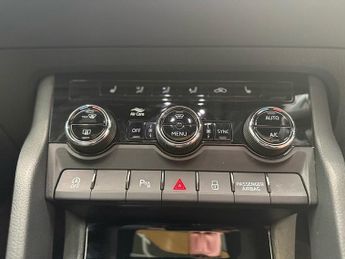 Skoda Karoq 1.5 TSI ACT SportLine SUV 5dr Petrol DSG Euro 6 (s/s) (150 ps)