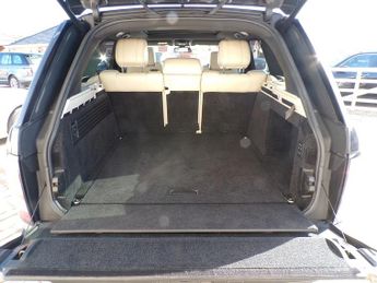 Land Rover Range Rover SD V8 Vogue SE