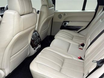 Land Rover Range Rover SD V8 Vogue SE
