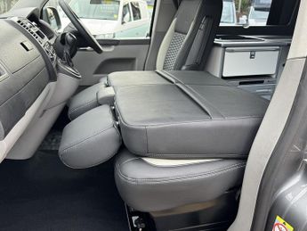 Volkswagen Transporter T5.1 T30 140 LWB DSG