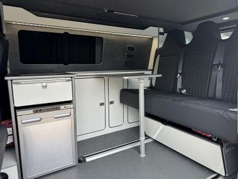 Volkswagen Transporter T5.1 T30 140 LWB DSG