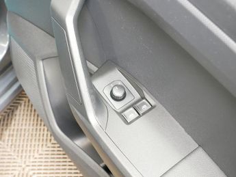 SEAT Ibiza MPI SE Technology