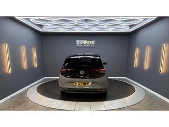 Volkswagen ID.3 Pro Performance 58kWh Family Hatchback 5dr Electric Auto (204 ps