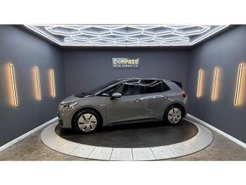 Volkswagen ID.3 Pro Performance 58kWh Family Hatchback 5dr Electric Auto (204 ps