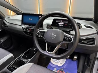 Volkswagen ID.3 Pro Performance 58kWh Family Hatchback 5dr Electric Auto (204 ps