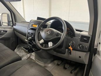 Mercedes-Benz Sprinter 314 CDI 2.1 2dr L3 Dropside Manual Diesel 2.1 2dr Dropside Manua
