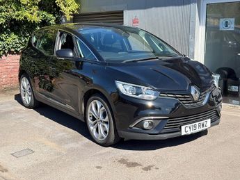Renault Scenic TCe Iconic