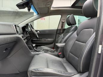 Kia Sportage CRDi KX-4