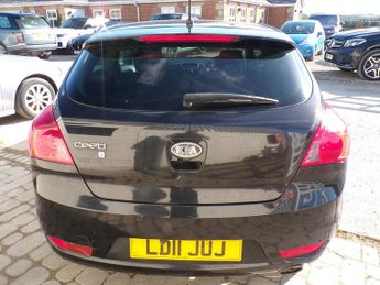Kia ProCeed CRDi 3