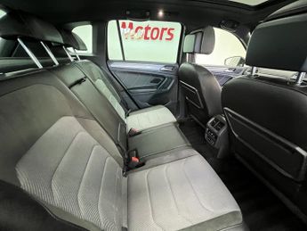Volkswagen Tiguan TDI R-Line Tech