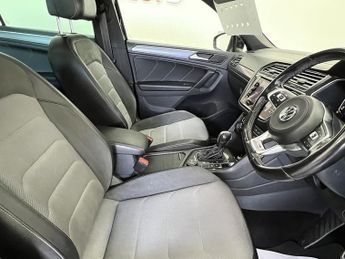 Volkswagen Tiguan TDI R-Line Tech