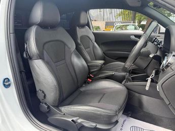 Audi A1 1.4 TFSI S line Hatchback 3dr Petrol Manual Euro 5 (s/s) (122 ps