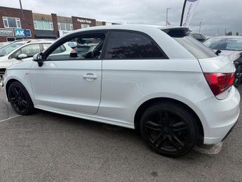Audi A1 1.4 TFSI S line Hatchback 3dr Petrol Manual Euro 5 (s/s) (122 ps