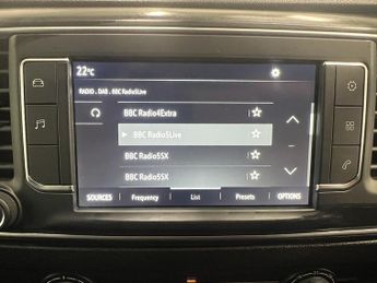 Vauxhall Vivaro Electric 3100 75kWh Dynamic Panel Van 6dr Electric Auto L1 H1 (7.4kW Char