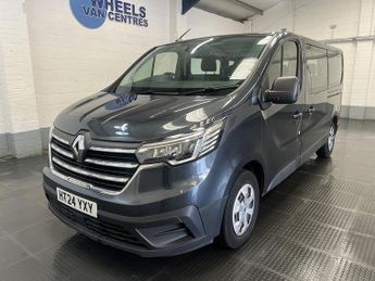 Renault Trafic 2.0 dCi LL30 Advance Minibus Double Cab 5dr Diesel EDC L2 H1 Eur
