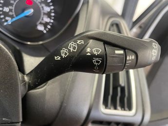 Ford Focus T EcoBoost Titanium