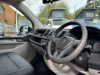 Volkswagen Transporter T6 T30 102 SWB