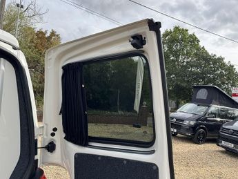 Volkswagen Transporter T6 T30 102 SWB