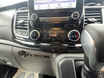 Ford Transit Custom 280 EcoBlue Limited