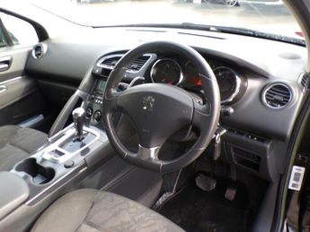 Peugeot 3008 e-HDi Sport