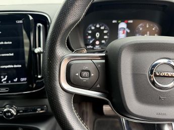 Volvo XC40 2.0 D4 First Edition SUV 5dr Diesel Auto AWD Euro 6 (s/s) (190 p
