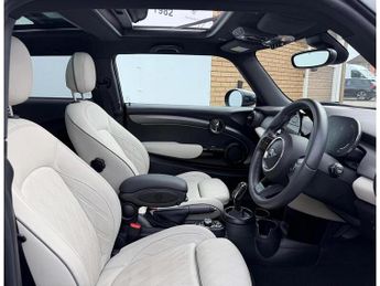 MINI Hatch 1.5 Cooper Exclusive Hatchback 3dr Petrol Steptronic Euro 6 (s/s