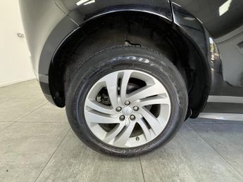 Land Rover Range Rover Evoque D180 R-Dynamic S