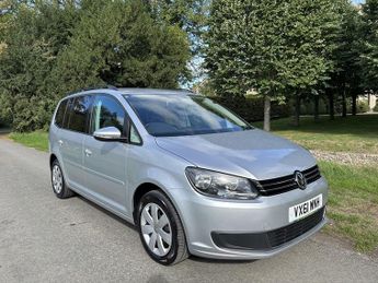 Volkswagen Touran TSI SE