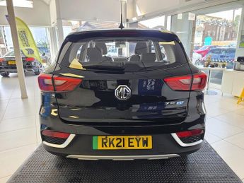 MG MG ZS 44.5kWh Exclusive SUV 5dr Electric Auto (143 ps)