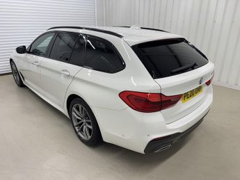 BMW 5 Series 2.0 520d M Sport Touring 5dr Diesel Auto Euro 6 (s/s) (190 ps)