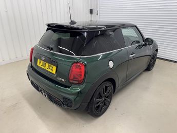 MINI Hatch 2.0 Cooper S Sport Steptronic Euro 6 (s/s) 3dr