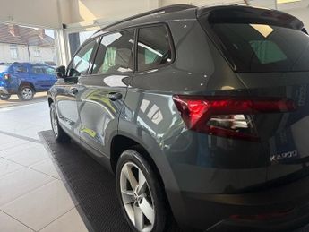 Skoda Karoq 2.0 TDI SE SUV 5dr Diesel DSG 4WD Euro 6 (s/s) (150 ps)