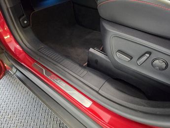 Ford Kuga 2.5 Duratec 14.4kWh ST-Line X SUV 5dr Petrol Plug-in Hybrid CVT 