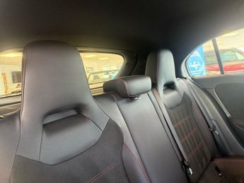 Mercedes-Benz A Class 1.3 A180 AMG Line (Executive) Hatchback 5dr Petrol 7G-DCT Euro 6