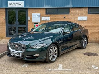 Jaguar XJ d V6 Portfolio