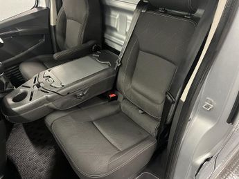 Renault Trafic 2.0 dCi Blue SL28 Sport+ Panel Van 5dr Diesel EDC L1 H1 Euro 6 (