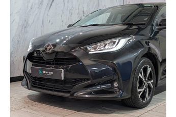 Toyota Yaris VVT-h Design