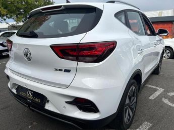 MG MG ZS 72.6kWh Trophy Long Range SUV 5dr Electric Auto (156 ps)