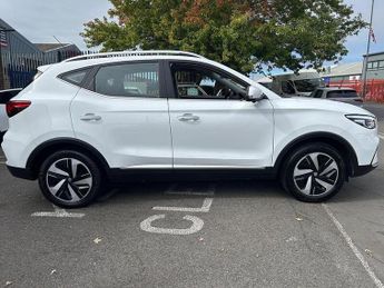 MG MG ZS 72.6kWh Trophy Long Range SUV 5dr Electric Auto (156 ps)