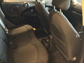MINI Countryman Cooper D Business AUTO