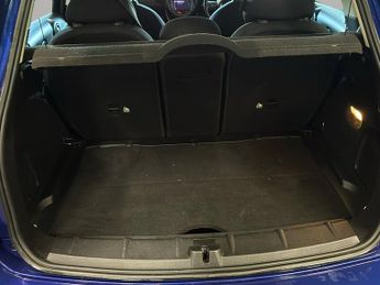 MINI Countryman Cooper D Business AUTO