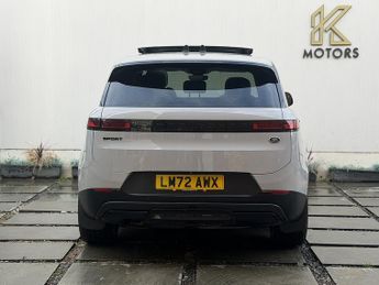 Land Rover Range Rover Sport 3.0 D300 MHEV SE SUV 5dr Diesel Auto 4WD Euro 6 (s/s) (300 ps)