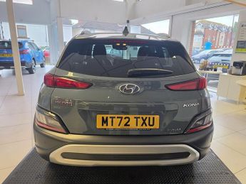 Hyundai KONA 1.6 h-GDi Ultimate SUV 5dr Petrol Hybrid DCT Euro 6 (s/s) (141 p