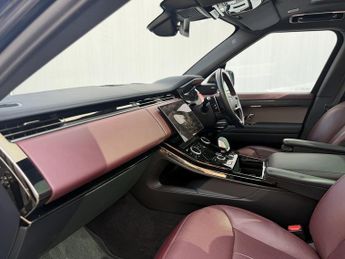 Land Rover Range Rover Sport P400 MHEV Dynamic SE