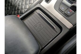 Audi Q5 TFSIe S line Competition