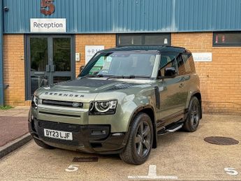 Land Rover Defender 90 D250 MHEV X-Dynamic HSE