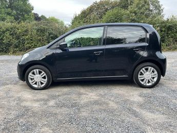 Volkswagen Up High Up Bluemotion Technology